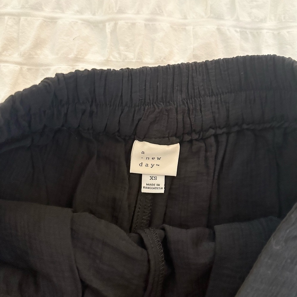NWT a new day High Rise Gauze Shorts Black - Picture 4 of 7